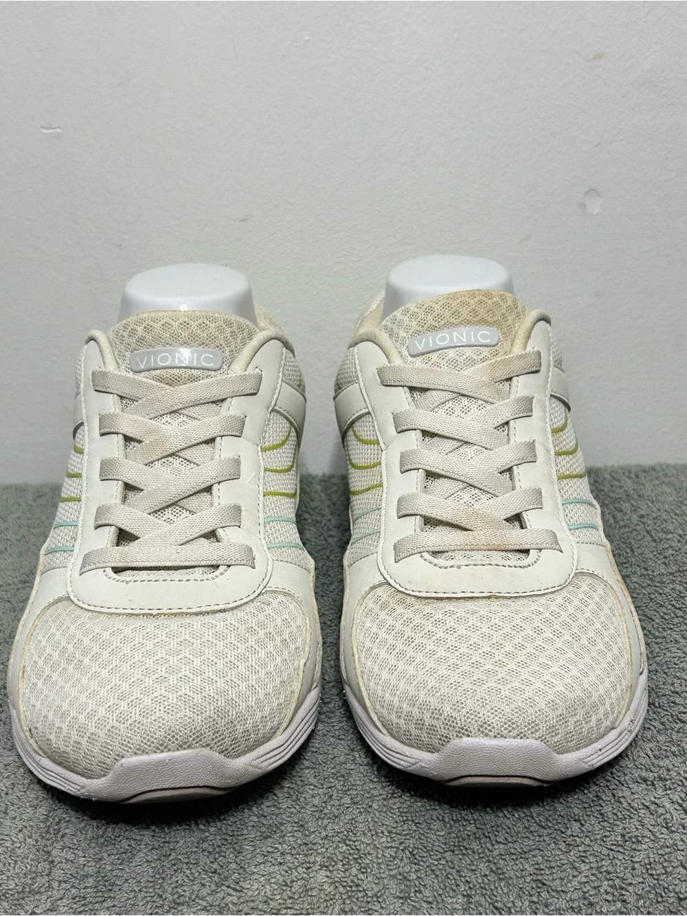 Vionic Ruvi Gored Lace Sneakers Cloud Womens Size 9